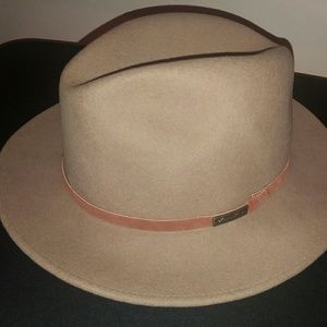Eddie Bauer Hat